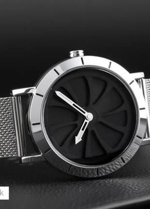 Чоловічий наручний годинник skmei 9204 сріблясті2 фото