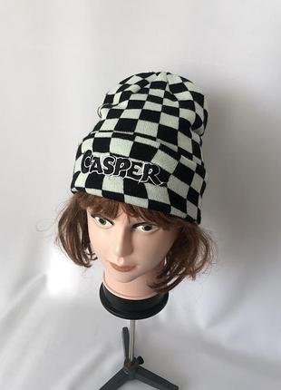 Casper черно-белая шахматка шапочка двойная