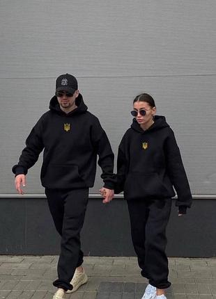 Костюм жіночий