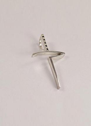 Крест необычный