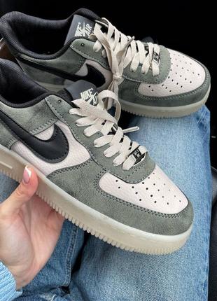 Замшевые кроссовки air force 1 low khaki. унисекс2 фото