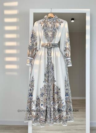 Красивое платье в золотисто-синий орнамент, длина миди2 фото