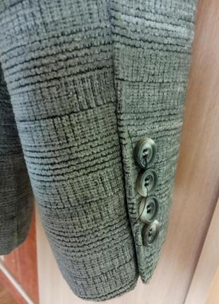 Стильний двобортний піджак від бренда erfolg8 фото