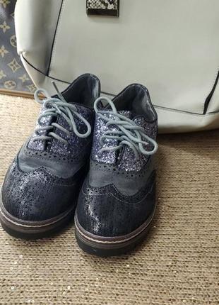 Claudia ghizzani туфлі оксфорди зі вставками з блискітками шкіра замша