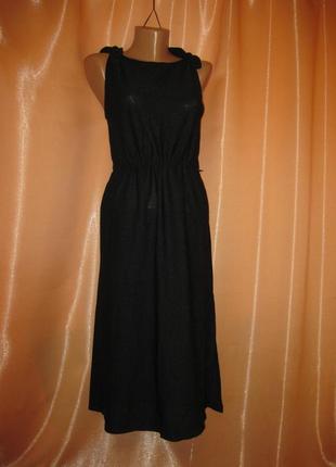 Удобное нарядное силуэтное платье сарафан безрукавка черная миди за колено км1432 тянется5 фото