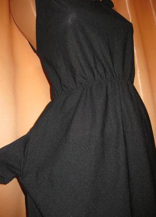 Удобное нарядное силуэтное платье сарафан безрукавка черная миди за колено км1432 тянется10 фото