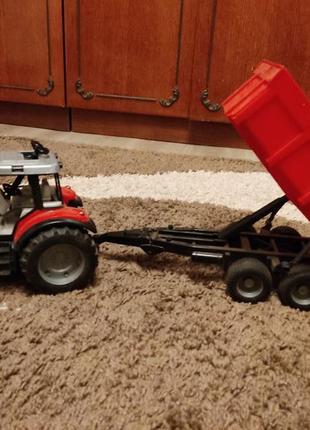 Іграшковий трактор massey ferguson5 фото