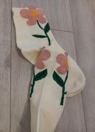 Шкарпетки жіночі з оригінальним квітковим принтом нові3 фото