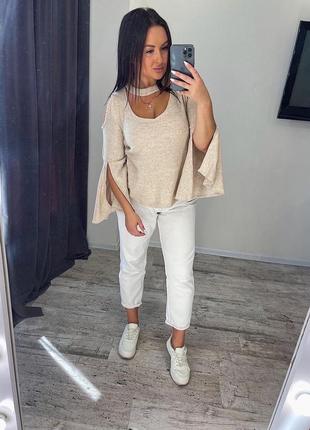 Жіночий светр