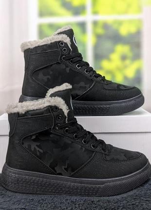 Ботинки женские зимние черные спортивного типа на шнурках broman