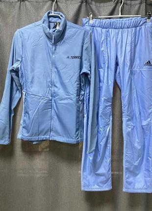 Флисовый спортивный костюм от adidas