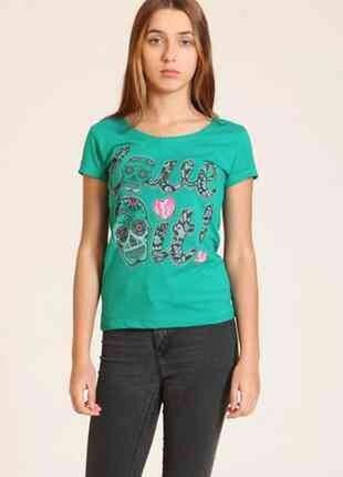 Футболка с принтом