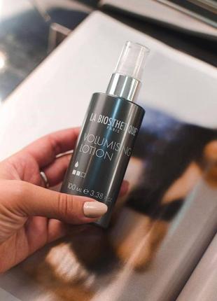 La biosthetique лосьйон-спрей для об`єму volumising lotion