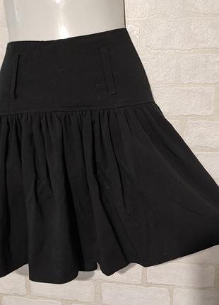 Стильная, брендовая юбка  в складочку, на кокетке.
бренд atmosphere.