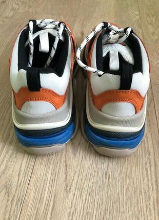 Кроссовки balenciaga triple s low-top trainers4 фото