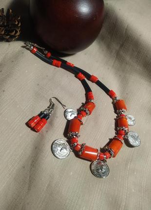 Намисто коралл з монетами, чокер кораловий.