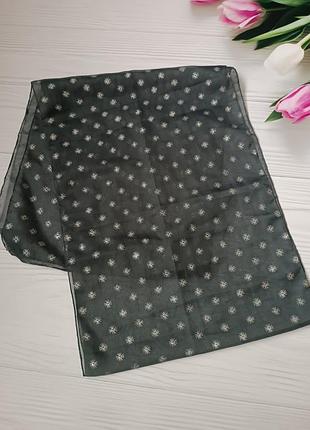 Легенький шарфик