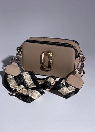 Сумка marc jacobs the shapshot beige 7