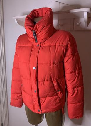 Куртка тёплая насыщенного алого цвета с высоким воротником ❤️2 фото
