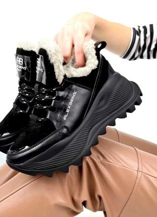 Чорні зимові кросівки на хутрі натуральна шкіра та замш