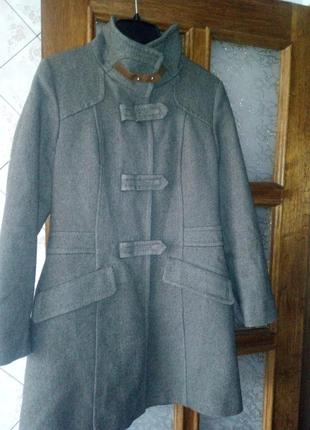 Вовняне італійське пальто trussardi jeans,р 42