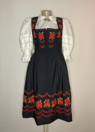 Винтажный сарафан платье с вышивкой trevira2 фото
