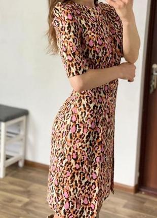 Красивое женское платье леопардовый рисунок р.s7 фото