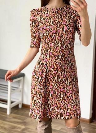 Красивое женское платье леопардовый рисунок р.s8 фото