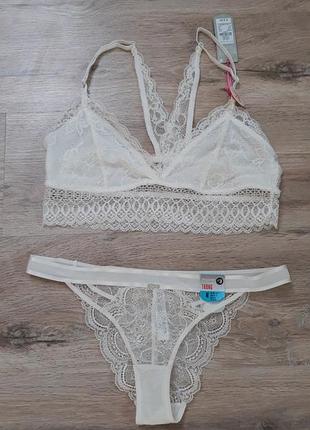 Комплект білизни