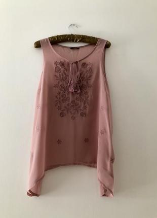 Ніжна блузочка