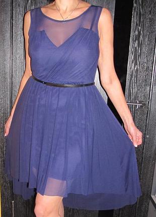 Стильное коктейльное платье от warehouse размер uk 16 -сильно маломерит