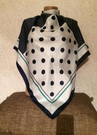 Хустка ошатна