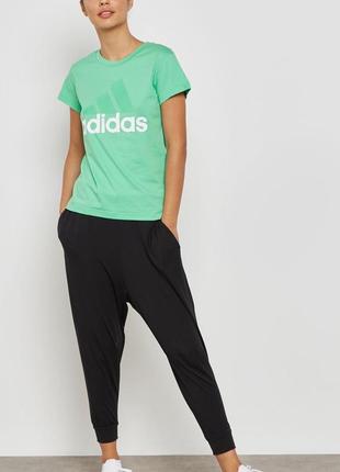 Спортивная женская футболка женская для спорта для бега adidas1 фото