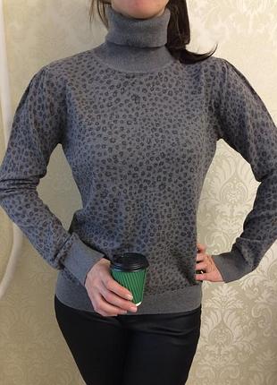 Хлопчатобумажный  серый свитер  с   звериным принтом