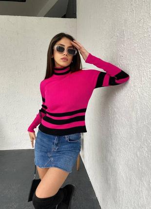 Красивый женский гольф