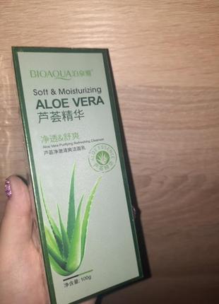 Пенка для умывания bioaqua aloe vera 92% cleanser с алоэ вера, 100 г4 фото