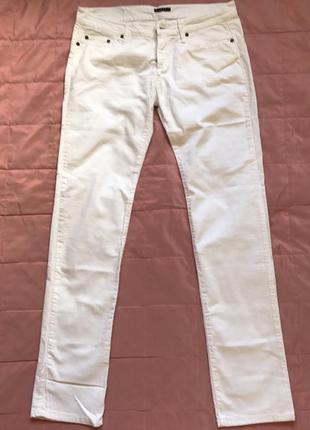 Нові джынсы sisley