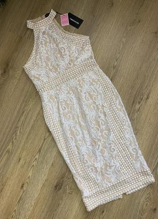 Вечірня сукня