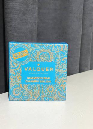 Твердый шампунь для всех типов волос с экстрактом апельсина и папайи valquer sunrise shampoo 50 г
