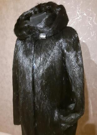 Шуба женская короткая из нутрии с капюшоном гладкая 46 размера2 фото