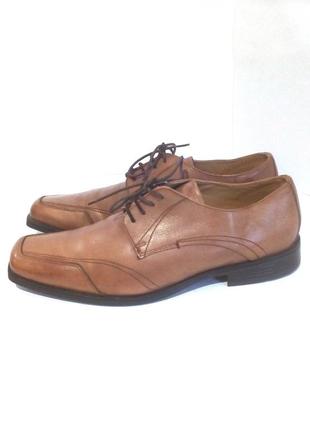 Чоловічі шкіряні туфлі від бренда clarks, р.43 код m4303