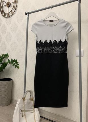 Качественное миди платье черно белое6 фото