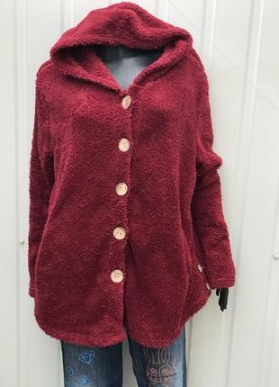 Кофта-пушистик с капюшоном на пуговицах в винном цвете