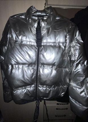 Теплая женская куртка