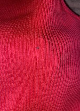 Жіночий яскравий джемпер з відкритими плечима є дефект5 фото