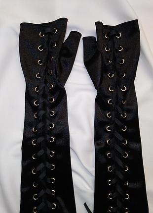 Длинные митенки со шнуровкой, чёрные