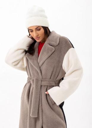 Шуба - пальто женское миди эко альпака, капучино - белое- черное, теплое4 фото