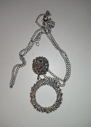 Красивое серебрянное колье подвеска на цепочке в форме буквы о6 фото
