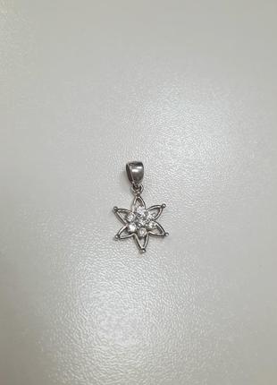 Подвеска серебряный цветок с цирконом, 925
