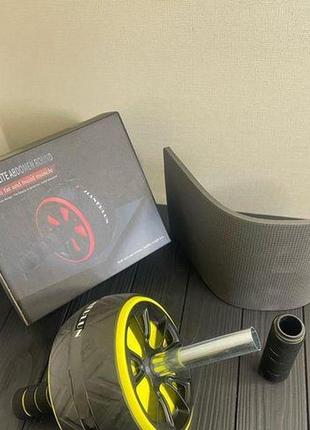 Ролик для пресса, 1 колесо 30 х 16 см, с ковриком